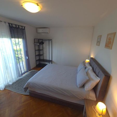Holiday Home Marincello Solin Exterior photo